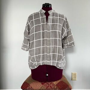 K-Fashion Graph-Checkered Lightweight Oversized Gray Blouse, Sz M-L